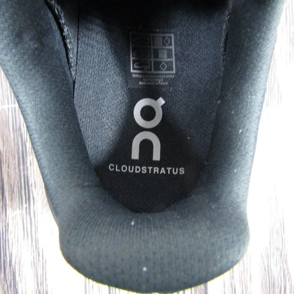On Cloudstratus Running Shoes Mens Size 7.5 Black Road Cushioned Sneaker